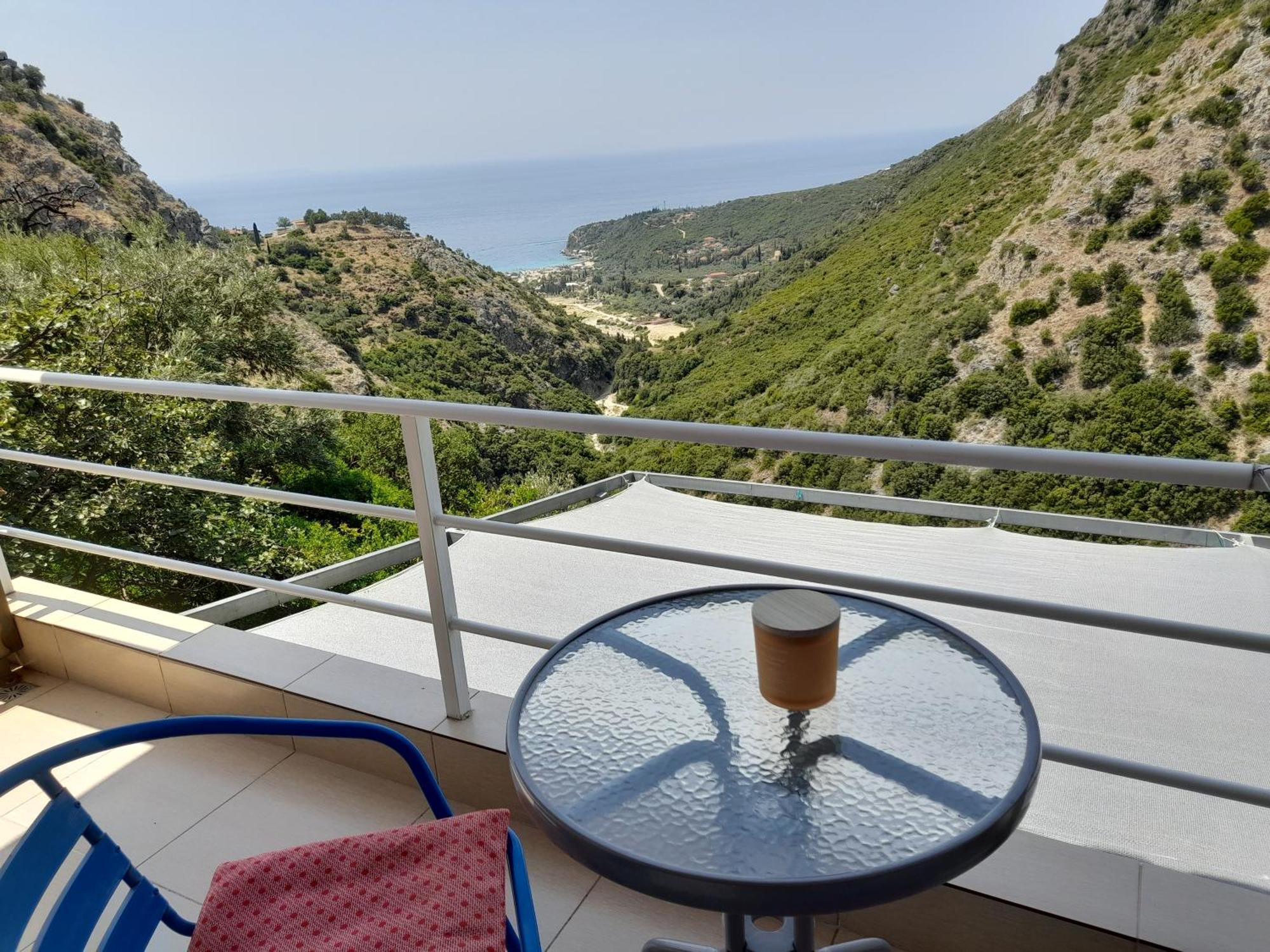Sofia'S Rooms Himare Room photo