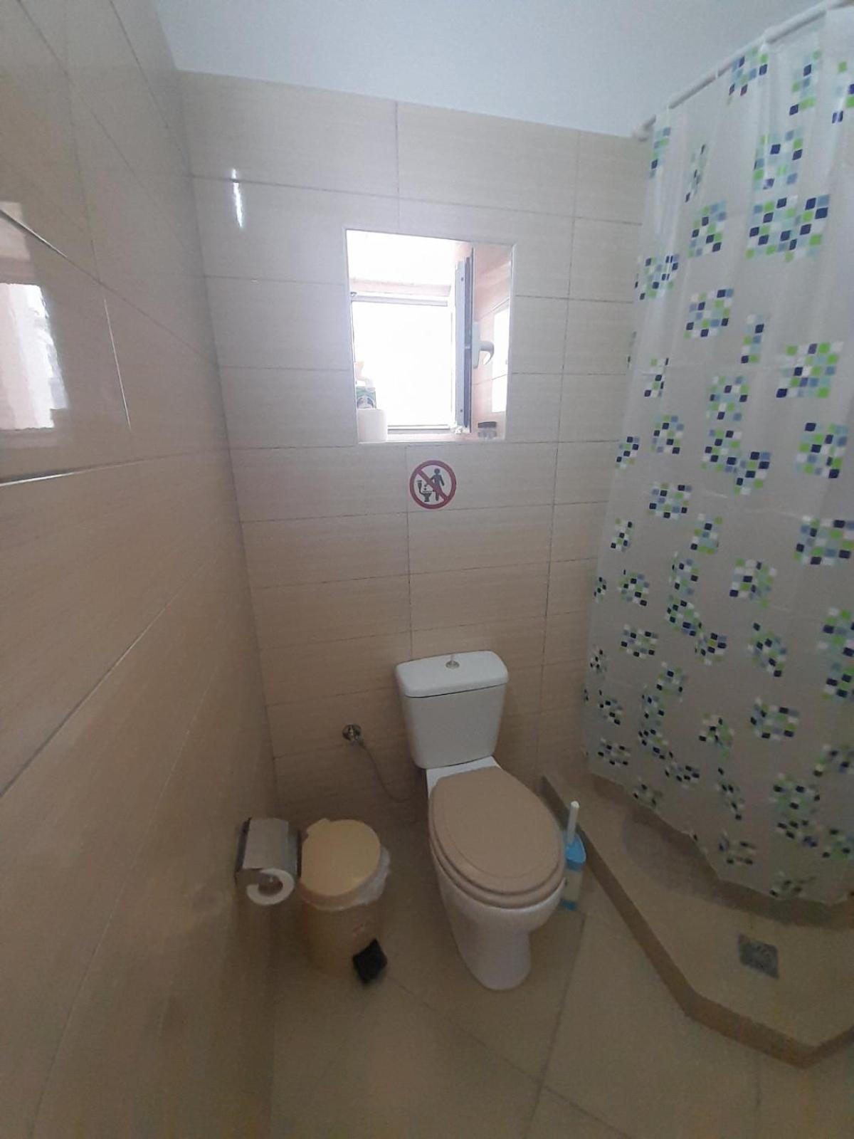 Sofia'S Rooms Himare Exterior photo
